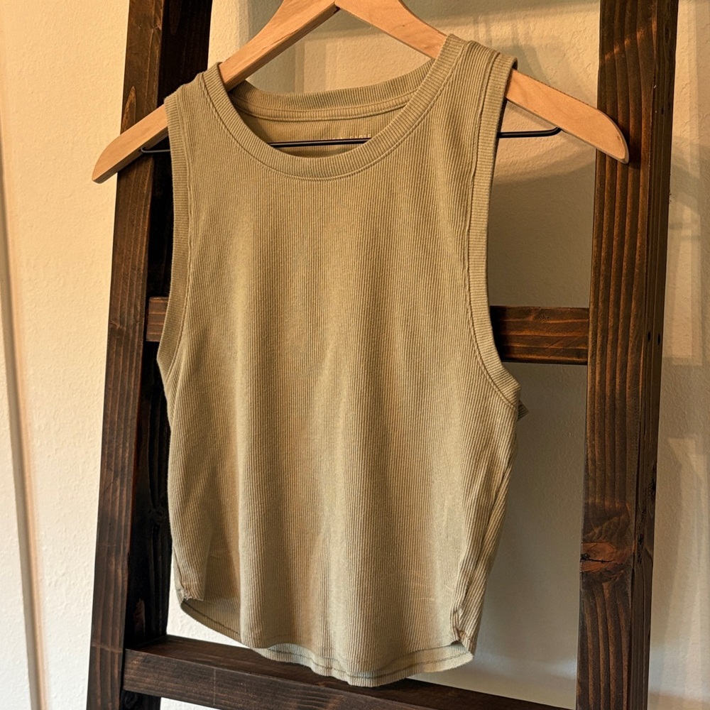 American Eagle Outfitters Khaki Muscle Tee
